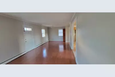 87 Ellington Street, Hartford, CT 06106 - Photo 5