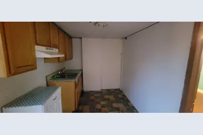 87 Ellington Street, Hartford, CT 06106 - Photo 17