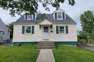 87 Ellington St, Hartford, CT 06106 - Photo 1