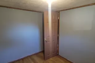 87 Ellington St, Hartford, CT 06106 - Photo 15