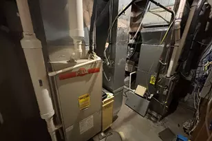 33 Walnut Tree Hill Rd, Shelton, CT 06484 - Photo 23