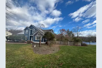 33 Walnut Tree Hill Road, Shelton, CT 06484 - Photo 3