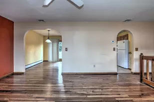 24 Windview Dr, Naugatuck, CT 06770 - Photo 9