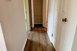 25 Janet Cir, Bridgeport, CT 06606 - Photo 11