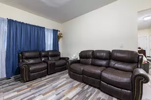 350 Bunnell St, Bridgeport, CT 06607 - Photo 23