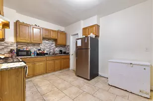 350 Bunnell St, Bridgeport, CT 06607 - Photo 19