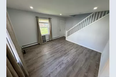 190 Bonner Street, Hartford, CT 06106 - Photo 5