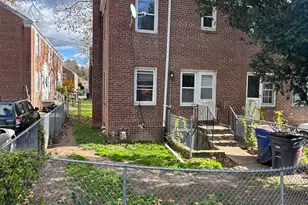 190 Bonner St, Hartford, CT 06106 - Photo 23