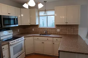 500 Heritage Vlg, Southbury, CT 06488 - Photo 11