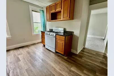 585 Winchester Avenue #1, New Haven, CT 06511 - Photo 3