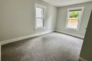 585 Winchester Ave, New Haven, CT 06511 - Photo 9