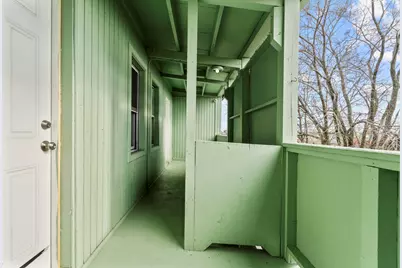 746 Maple Street, Bridgeport, CT 06608 - Photo 23