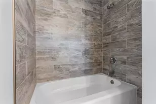 746 Maple St, Bridgeport, CT 06608 - Photo 25