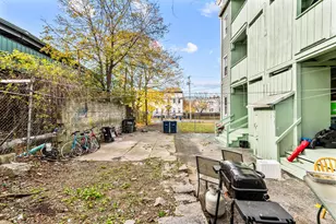 746 Maple St, Bridgeport, CT 06608 - Photo 7