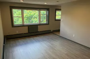 32 Cook Ave, Meriden, CT 06451 - Photo 3