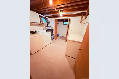 12 Chester Drive, Windsor Locks, CT 06096 - Photo 5