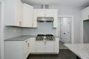 155 Old Common Rd, Wethersfield, CT 06109 - Photo 3