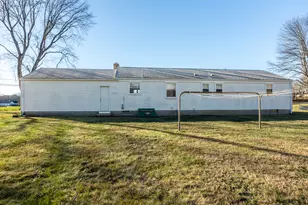 7 E Rd, East Windsor, CT 06016 - Photo 27