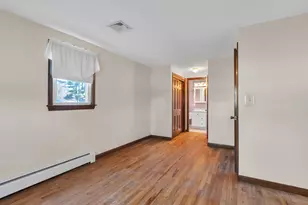 7 E Rd, East Windsor, CT 06016 - Photo 17