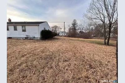 471 Quinnipiac Avenue, North Haven, CT 06473 - Photo 3