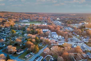 16 James St, Killingly, CT 06239 - Photo 23