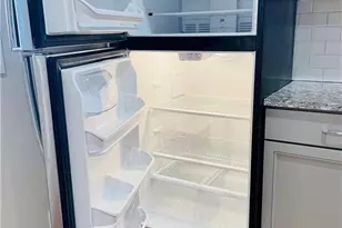 31 Brainerd Rd, Branford, CT 06405 - Photo 3