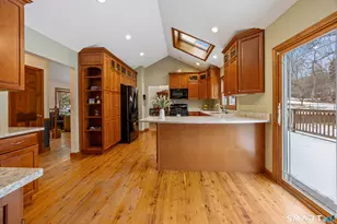 1866 Hartford Tpke, North Haven, CT 06473 - Photo 9