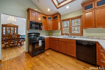 1866 Hartford Turnpike, North Haven, CT 06473 - Photo 7