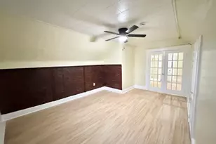 54 New Haven Ave, Waterbury, CT 06708 - Photo 3