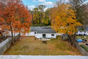 118 Hellstrom Rd, East Haven, CT 06512 - Photo 7