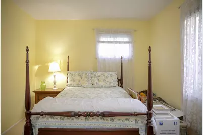 118 Hellstrom Road, East Haven, CT 06512 - Photo 35