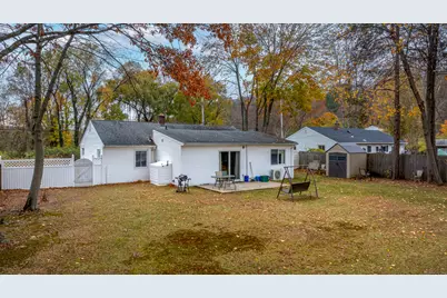 118 Hellstrom Road, East Haven, CT 06512 - Photo 9