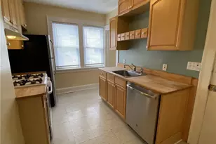 25 4th St, Norwalk, CT 06855 - Photo 7