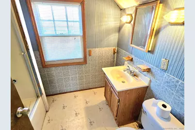 46 Arlington Street, Hartford, CT 06106 - Photo 25