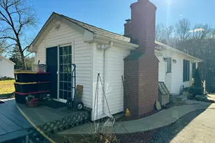 523 Route 163, Montville, CT 06353 - Photo 7