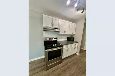 111 Sherbrooke Avenue #128, Hartford, CT 06106 - Photo 7