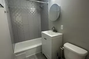 111 Sherbrooke Ave, Hartford, CT 06106 - Photo 13