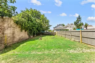 308 Poplar St, New Haven, CT 06513 - Photo 13