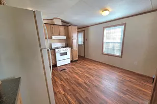 9 N Rd, East Windsor, CT 06088 - Photo 11