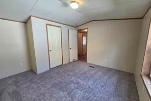 9 N Rd, East Windsor, CT 06088 - Photo 21