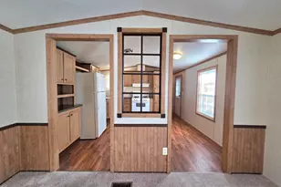 9 N Rd, East Windsor, CT 06088 - Photo 7