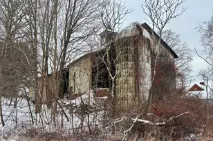 1095 S Grand St, Suffield, CT 06093 - Photo 27