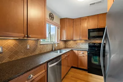 37 Riverside Avenue #APT D, Stamford, CT 06905 - Photo 13