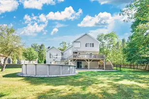 416 Hillcrest Ave, West Springfield, MA 01089 - Photo 3