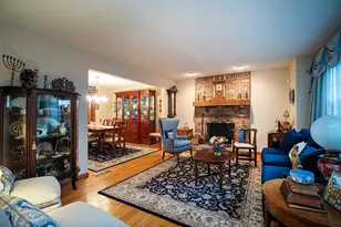 250 Hume Dr, Hamden, CT 06514 - Photo 3