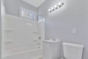 213 Westland St, Hartford, CT 06112 - Photo 7