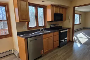 25 Brook Pine Dr, Shelton, CT 06484 - Photo 9