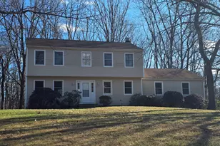 25 Brook Pine Dr, Shelton, CT 06484 - Photo 3