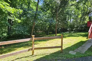 29 Brook Pine Dr, Shelton, CT 06484 - Photo 33