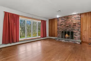 5 Woodland Hls Ter, Brookfield, CT 06804 - Photo 11